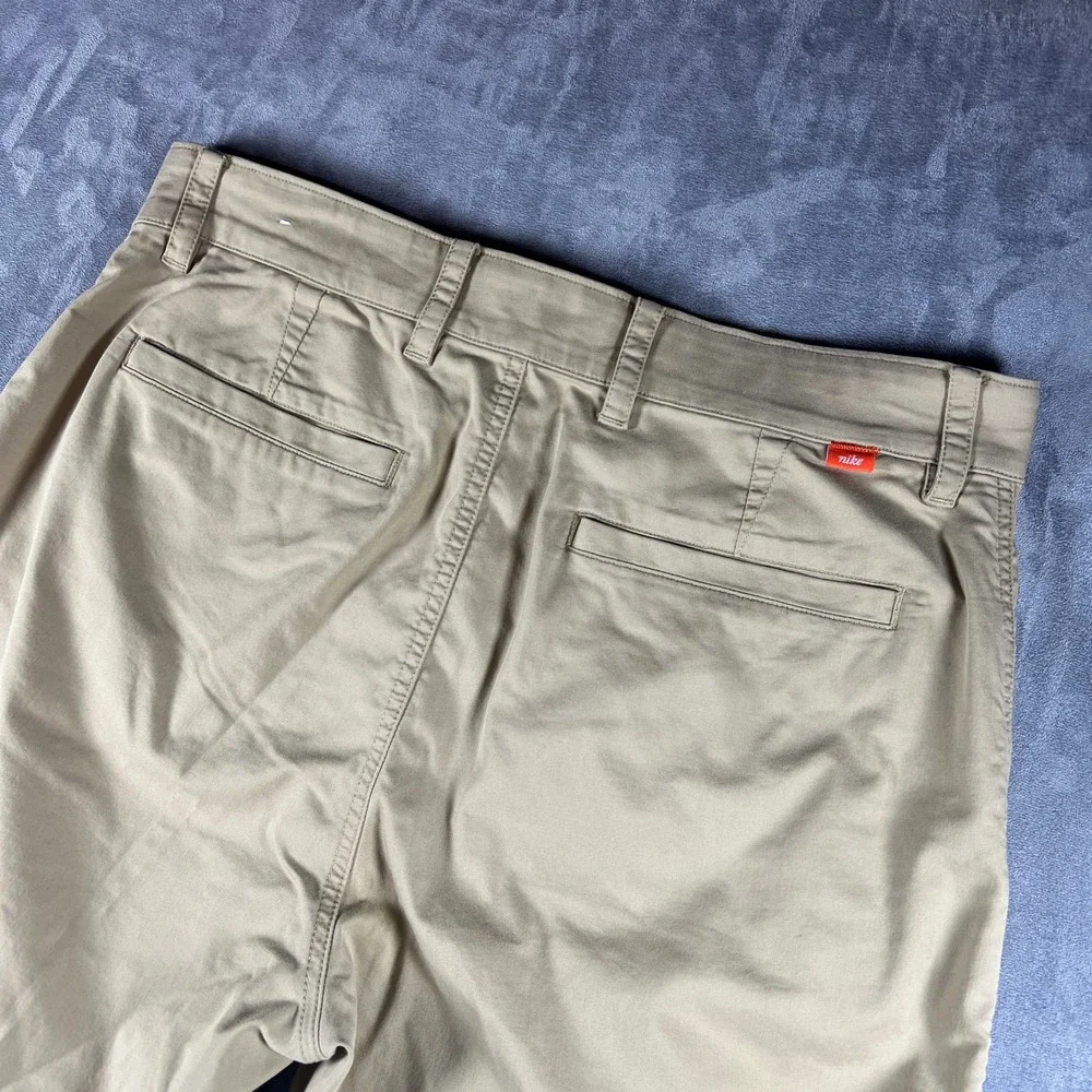 Nike Dri-FIT Mens Chino Golf Pants Khaki Tan Beige 32x32 Stretch Casual